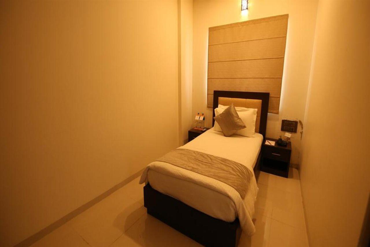 Mastiff Hotel Karwar By Othpl, Formerly Citrus Hotel Karwar Exterior photo